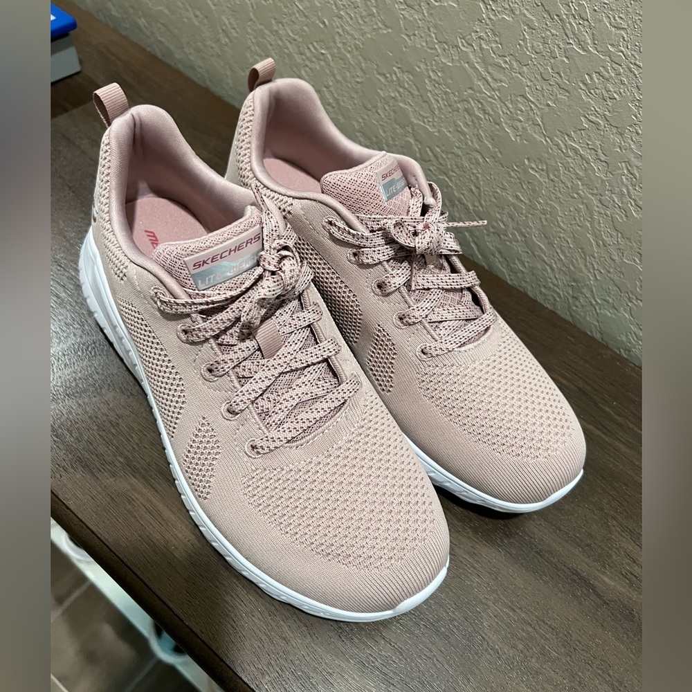 Skechers Women’s Chaos Sneaker Shoes Mauve Size 9
